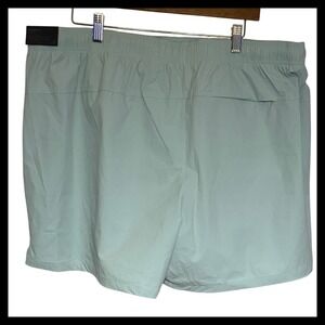 NWT VRST Mens Relaxed Fit Short XXLarge Elastic Waist 5 Inseam Athleisure